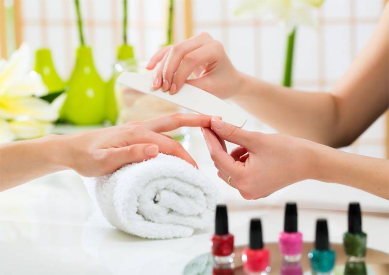 Devenir entrepreneur en stylisme ongulaire à Nice avec le soutien de notre couveuse d'entreprise